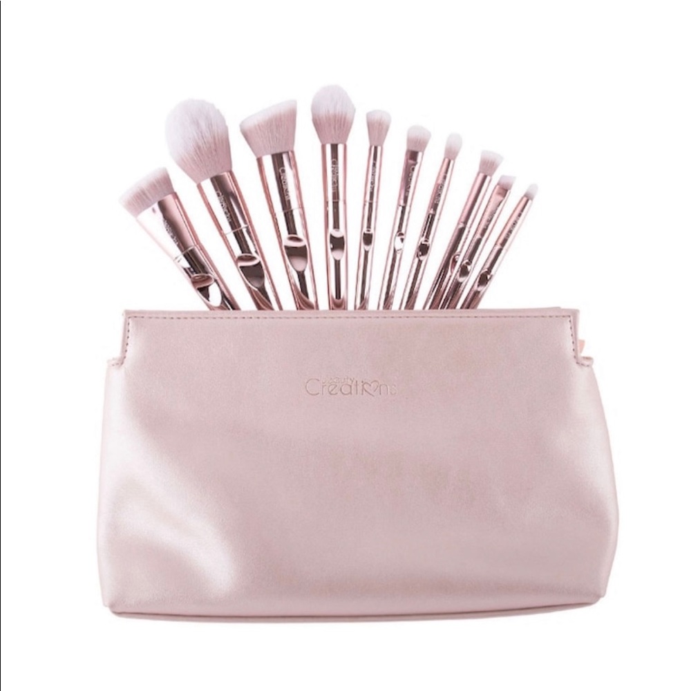 Beauty Creations Brushes